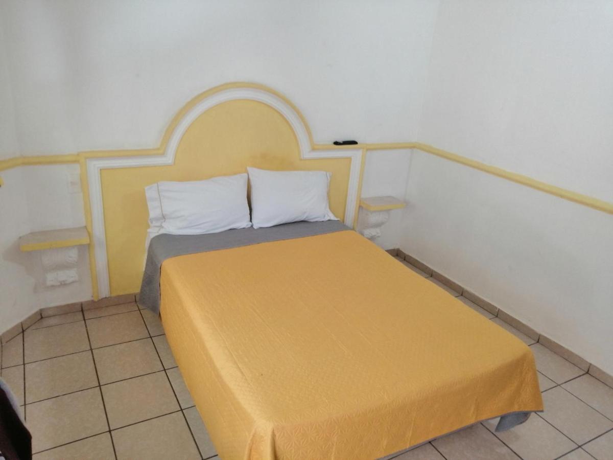 Hotel Kiko Mazatlán Zewnętrze zdjęcie